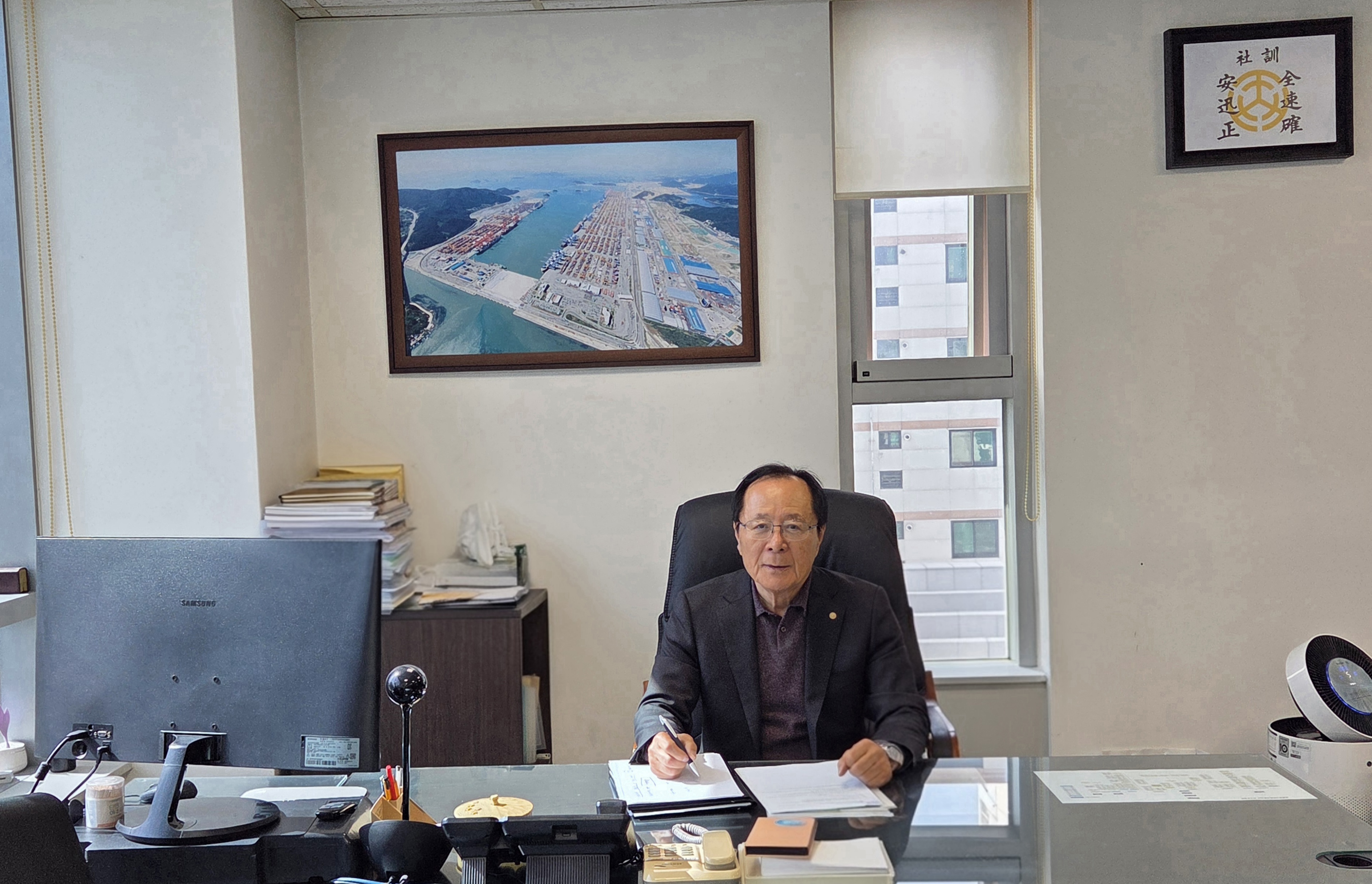 대표이사 김창희