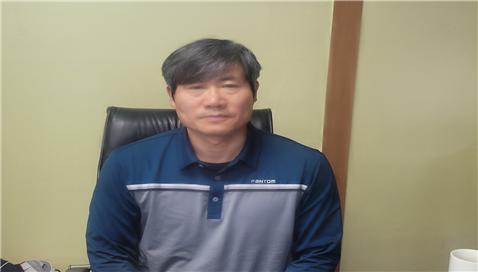 대표 유철오