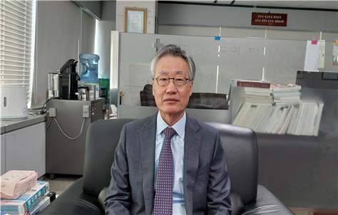 대표이사 김인규