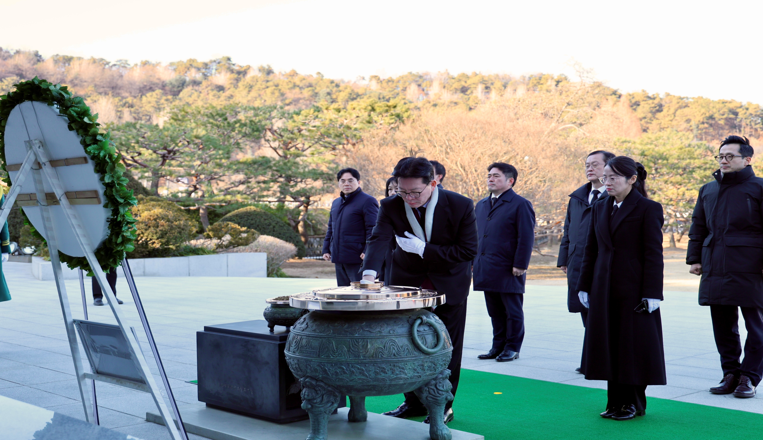 중부지방국세청, 국립서울현충원 찾아 순국 선열에 참배