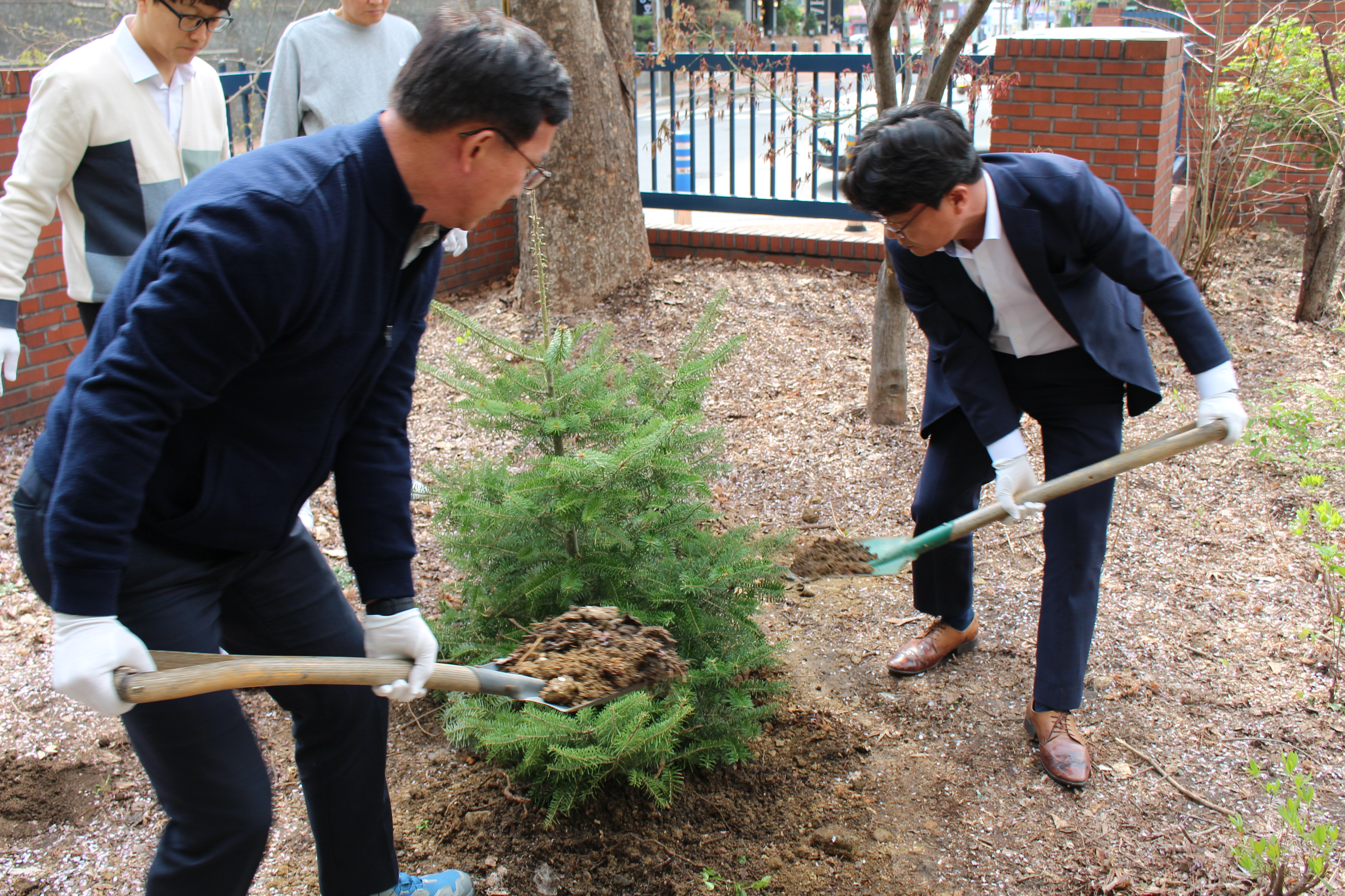 식목일 행사3.JPG